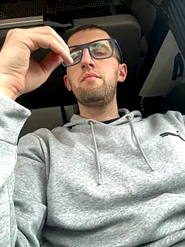 Eriic8888 online show from 11-03-25, 12:31