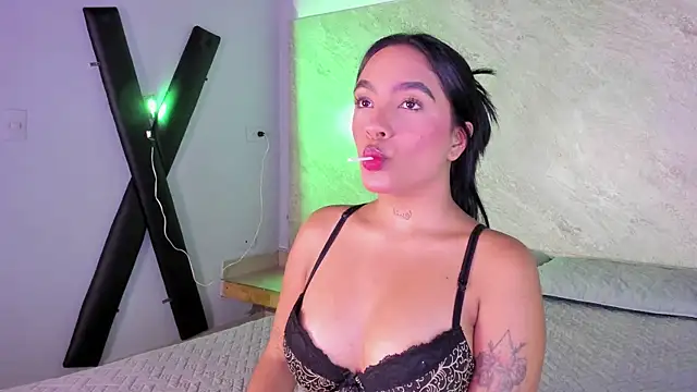 Estefy gomez09 online show from 09-19-25, 09:52