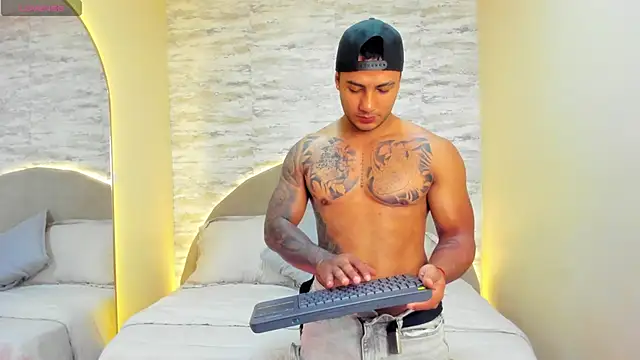 lennox ray online show from 02-01-25, 12:04