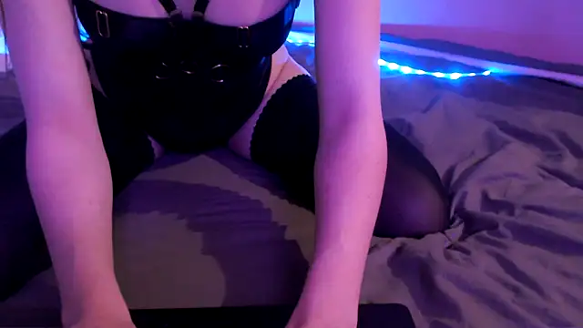 AliceFeet online show from 03-19-25, 01:54