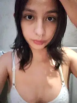 Maiden-Hot online show from 12-13-25, 08:04