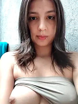 Maiden-Hot online show from 04-02-26, 09:10