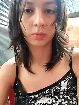 Maiden-Hot online show from 11-21-25, 07:57