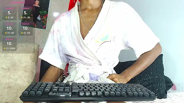 k stormi  online show from 11-05-25, 07:00