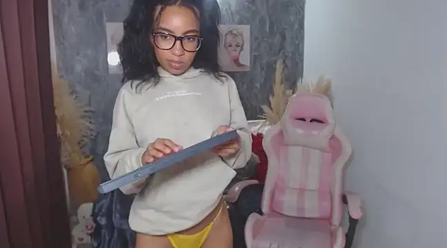 dulcetaylorss online show from 02-27-25, 03:59