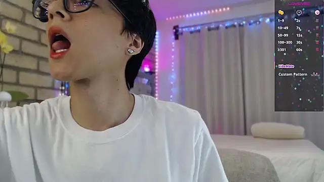 biel biel online show from 02-17-26, 04:54