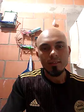 Snapshot of Jean18060 chatting on 09-23-25, 10:39 Jean18060 online show from 09-23-25, 10:39