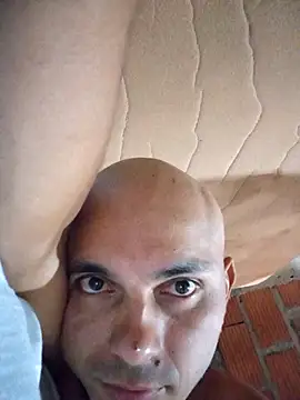 Snapshot of Jean18060 chatting on 09-30-25, 02:06 Jean18060 online show from 09-30-25, 02:06