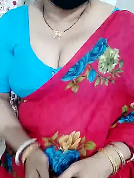 Snapshot of COME_BACK_CAM chatting on 01-30-25, 02:06 COME BACK CAM online show from 01-30-25, 02:06