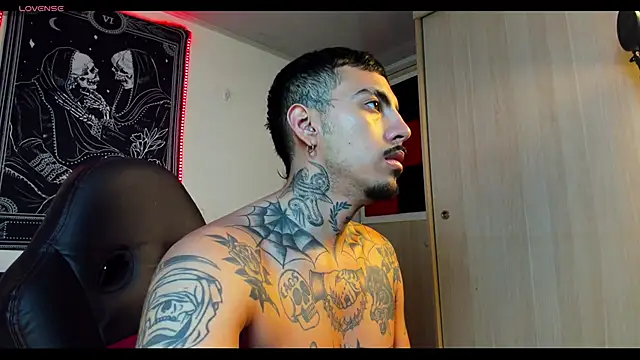 Snapshot of scockpion__ chatting on 02-12-25, 08:59 scockpion online show from 02-12-25, 08:59