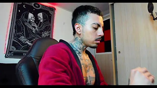 Snapshot of scockpion__ chatting on 02-14-25, 08:52 scockpion online show from 02-14-25, 08:52