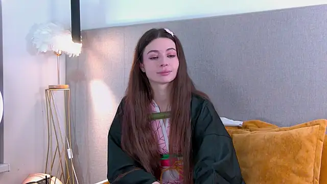 AmeliaFlares online show from 10-31-25, 06:48