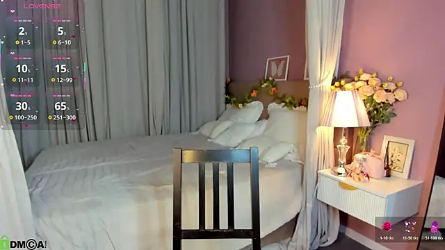 Nikki Kai online show from 10-28-25, 12:55