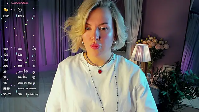 Nikki Kai online show from 12-15-25, 01:00