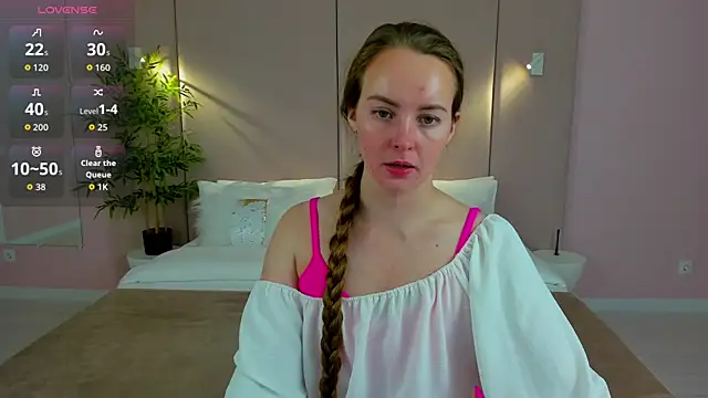 JaniceCollins online show from 05-23-26, 01:59