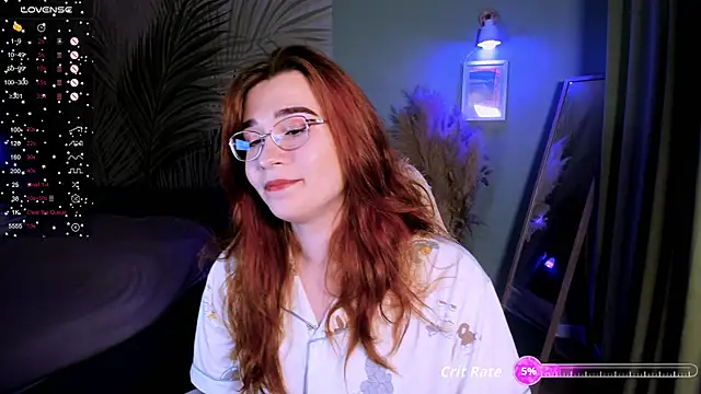 Snapshot of Anncouette_ chatting on 10-24-25, 03:00 Anncouette  online show from 10-24-25, 03:00