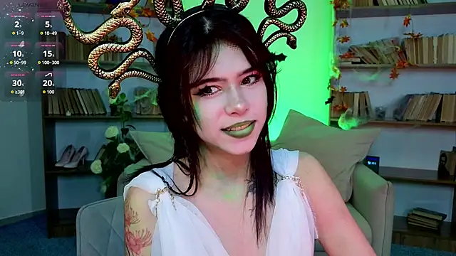 Hotary Yuko online show from 10-27-25, 04:13