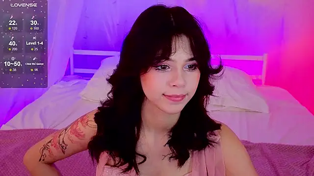 Snapshot of Hotary_Yuko chatting on 10-13-25, 02:46 Hotary Yuko online show from 10-13-25, 02:46