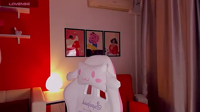 SophieOuld online show from 09-26-25, 03:35