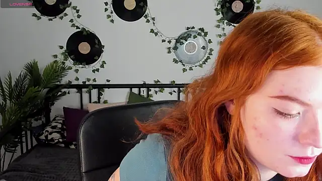 SophieOuld online show from 03-18-25, 03:23