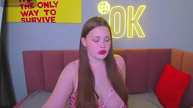 MargaretRoyy online show from 10-10-25, 05:08