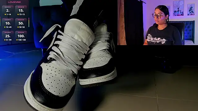 aleya bliss online show from 11-21-25, 04:00