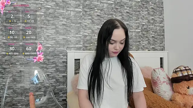 KairraPotts online show from 03-18-25, 08:59