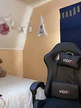 ValeriaVixen online show from 10-30-25, 09:55