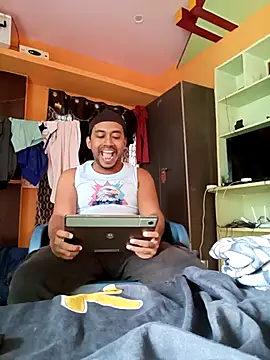 bigcock thick online show from 10-21-25, 03:06