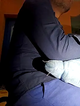 bigcock thick online show from 10-24-25, 03:44