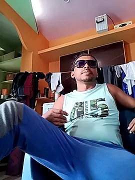 bigcock thick online show from 10-17-25, 05:44