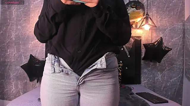 emberhodson online show from 10-18-25, 12:29