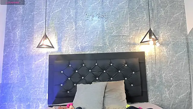 emberhodson online show from 09-19-25, 11:03