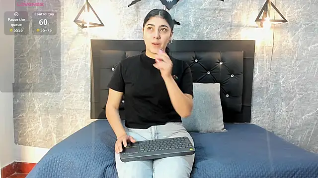 emberhodson online show from 11-03-25, 11:36