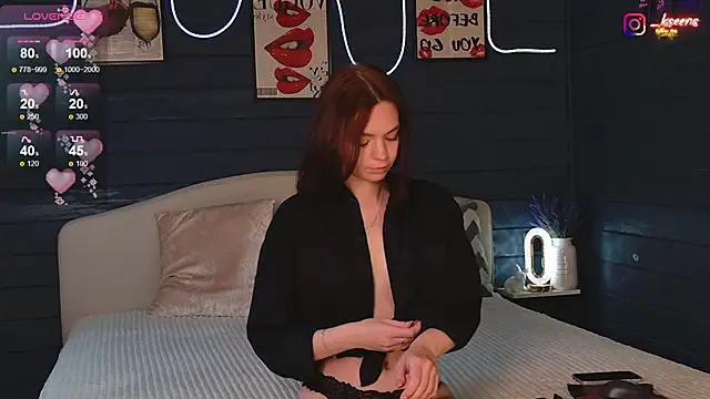 Eseensia online show from 09-22-25, 02:28