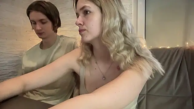 amandatalk online show from 11-20-25, 06:25