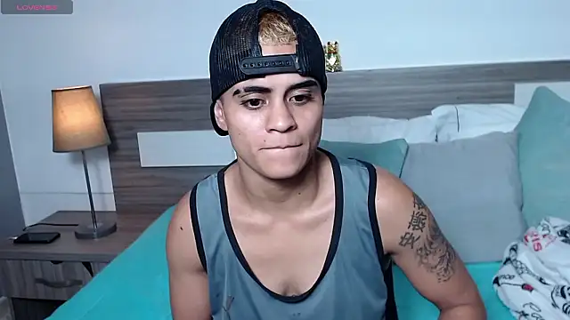 Snapshot of Liiamthompson chatting on 01-31-26, 07:12 Liiamthompson online show from 01-31-26, 07:12