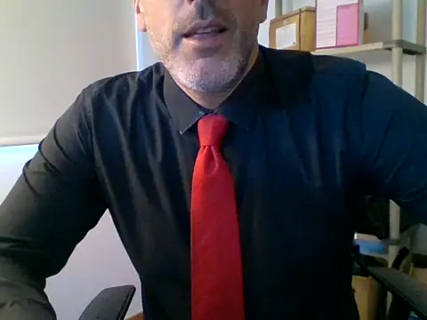 66MA69 online show from 09-10-25, 08:02