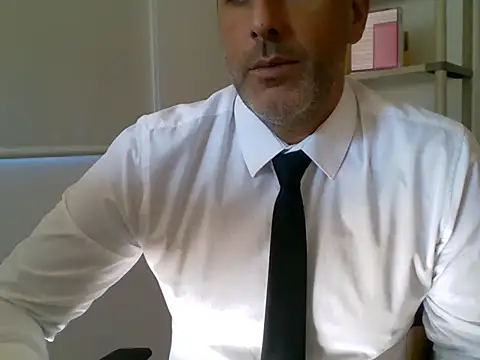 66MA69 online show from 09-09-25, 09:30