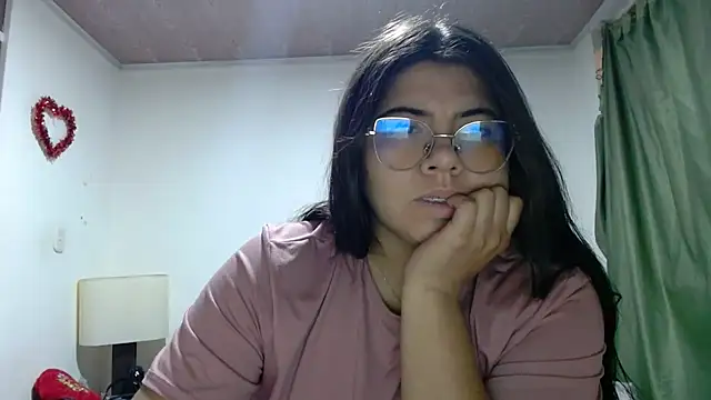 viccky vick online show from 10-21-25, 02:44