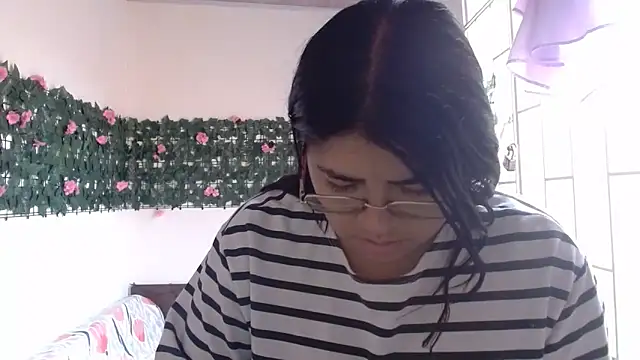 viccky vick online show from 04-02-26, 01:40