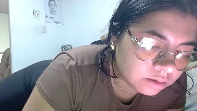 viccky vick online show from 06-12-26, 01:47