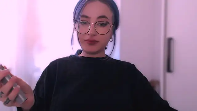Snapshot of purplewitch chatting on 09-13-25, 02:55 purplewitch online show from 09-13-25, 02:55