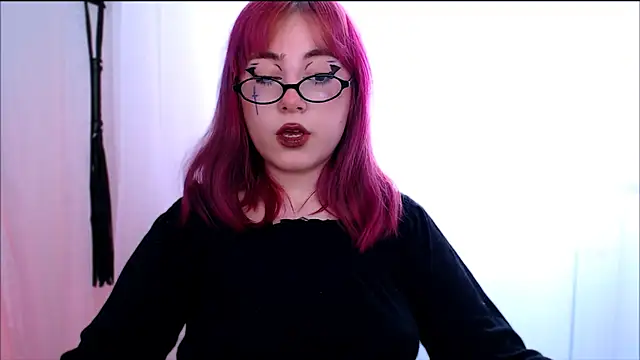 Snapshot of purplewitch chatting on 03-21-26, 06:14 purplewitch online show from 03-21-26, 06:14