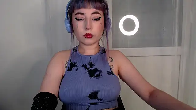 purplewitch online show from 01-06-26, 04:33