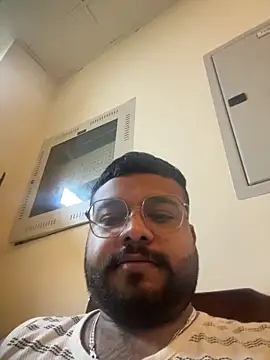 SoloChill online show from 03-12-26, 01:33