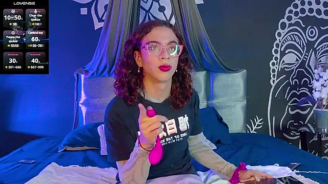 AuroraStartrainn online show from 03-22-25, 12:25