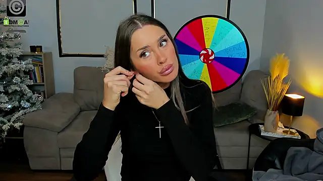 Anya-Ray online show from 12-21-25, 01:35