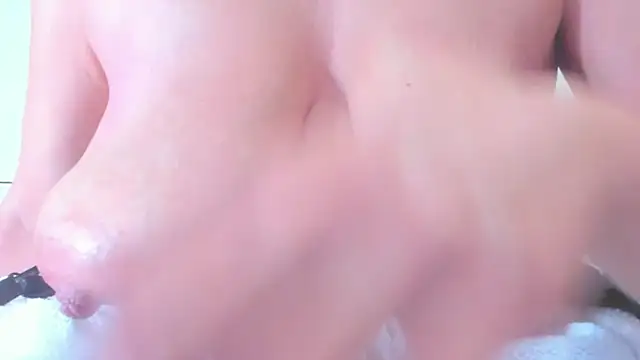 brigitho5 online show from 04-07-26, 12:07