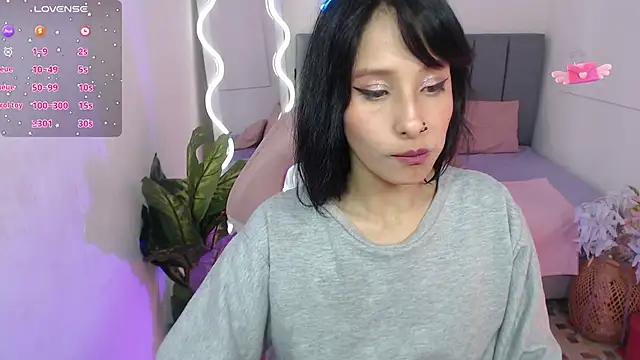 Snapshot of palmerfox_tay chatting on 03-19-25, 10:09 palmerfox tay online show from 03-19-25, 10:09